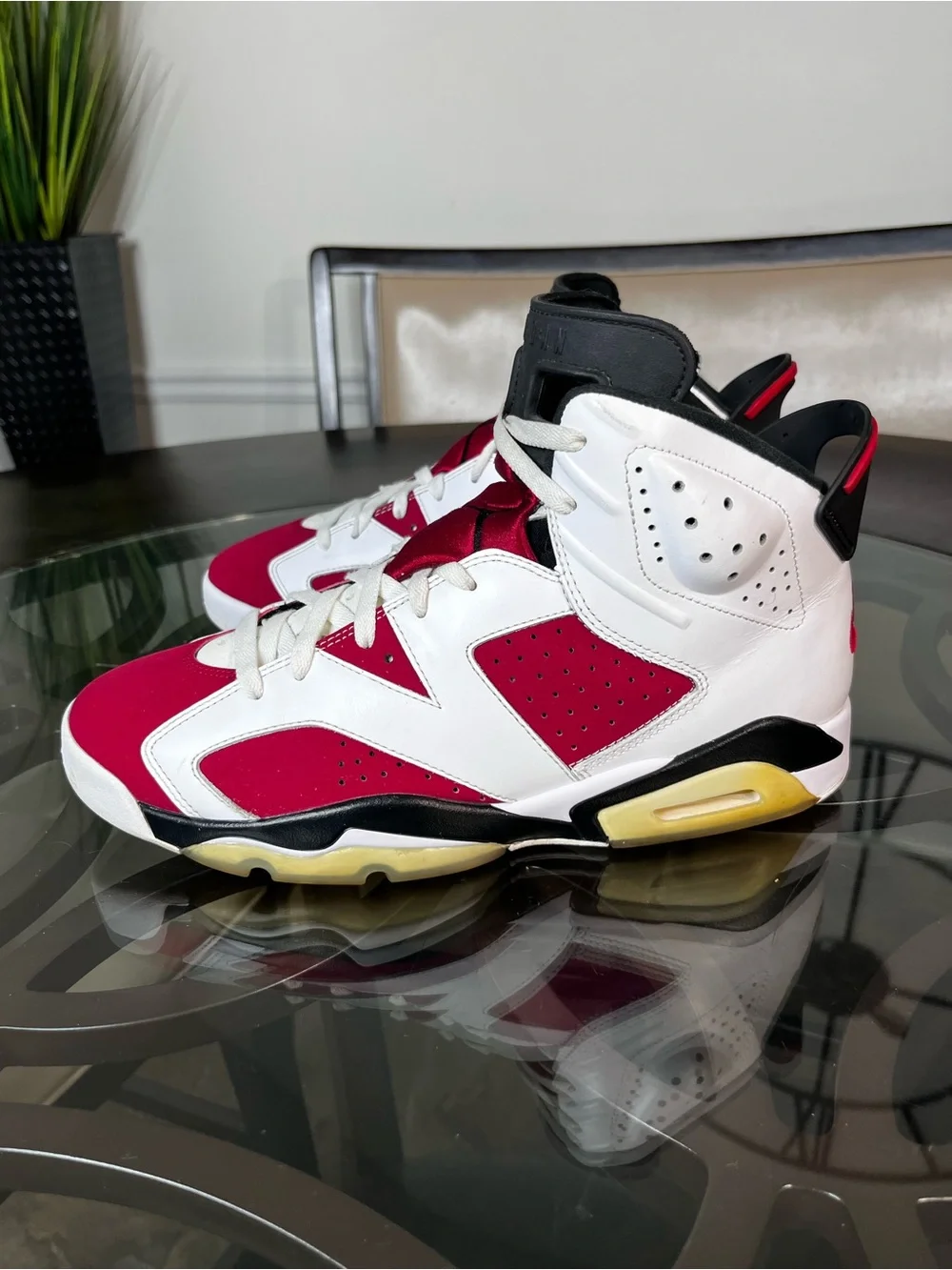 Nike Air Jordan 6 Retro OG Mid Carmine Men's Sz 11.5